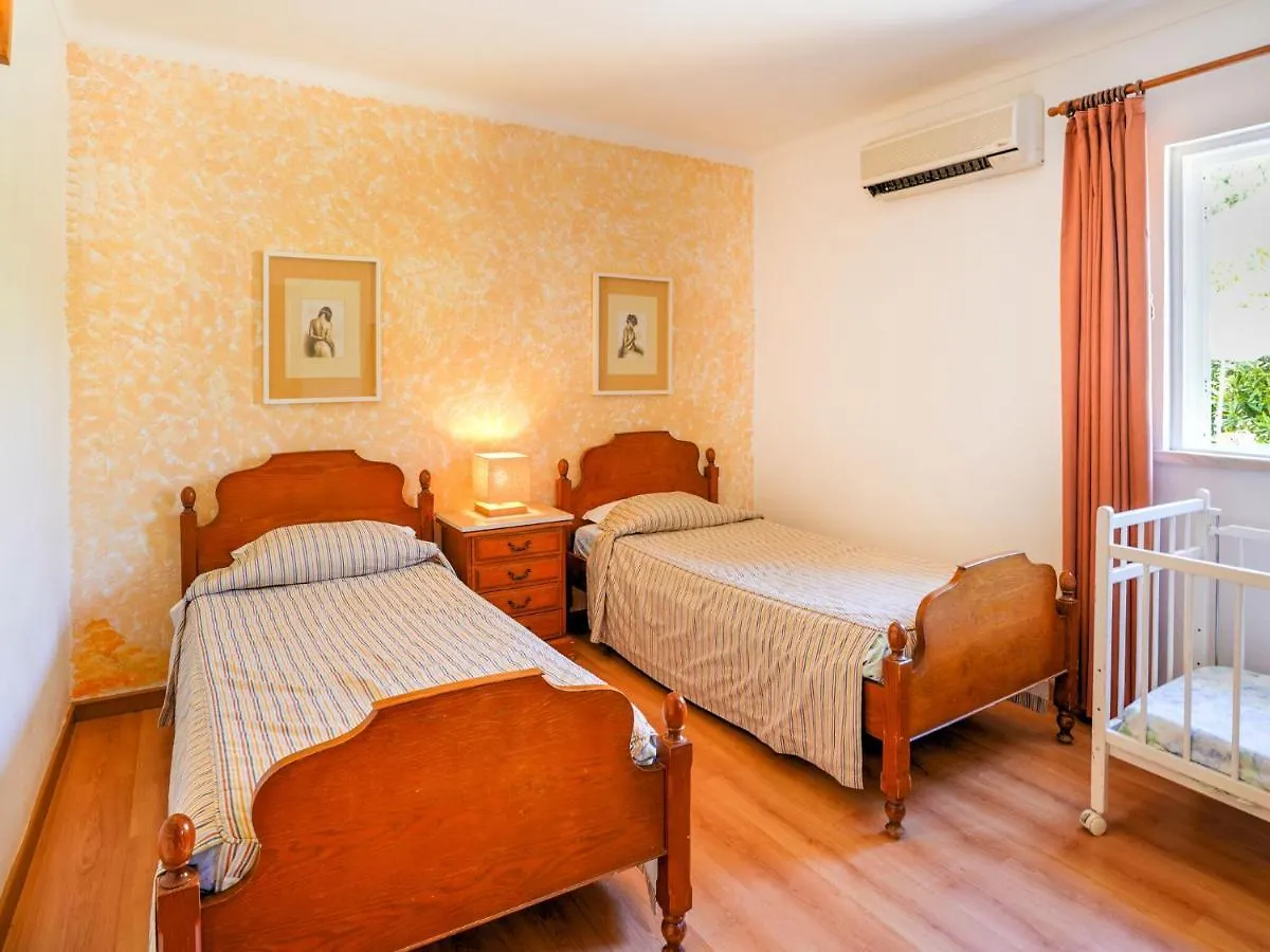 Beautiful Holiday Home In Vilamoura With Private Pool